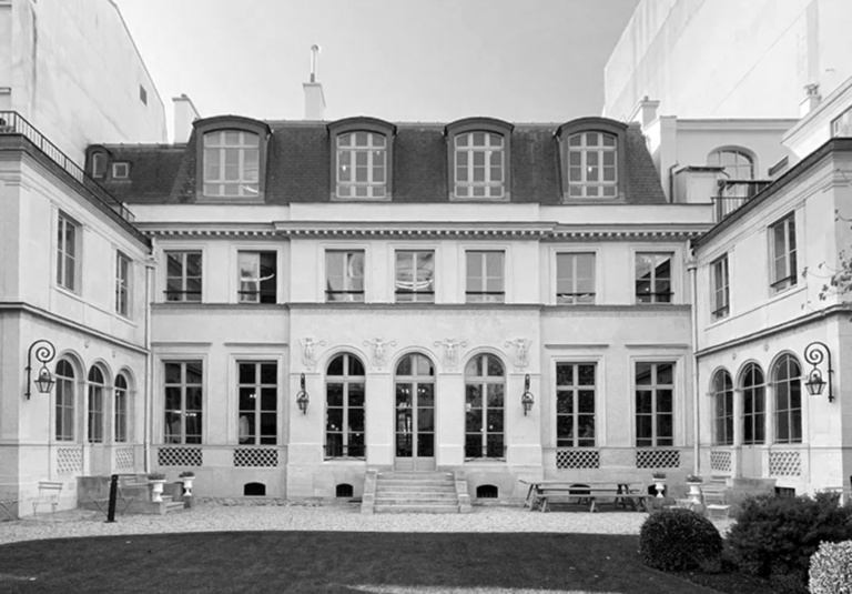 SPDG Paris office, Hôtel de Bourrienne